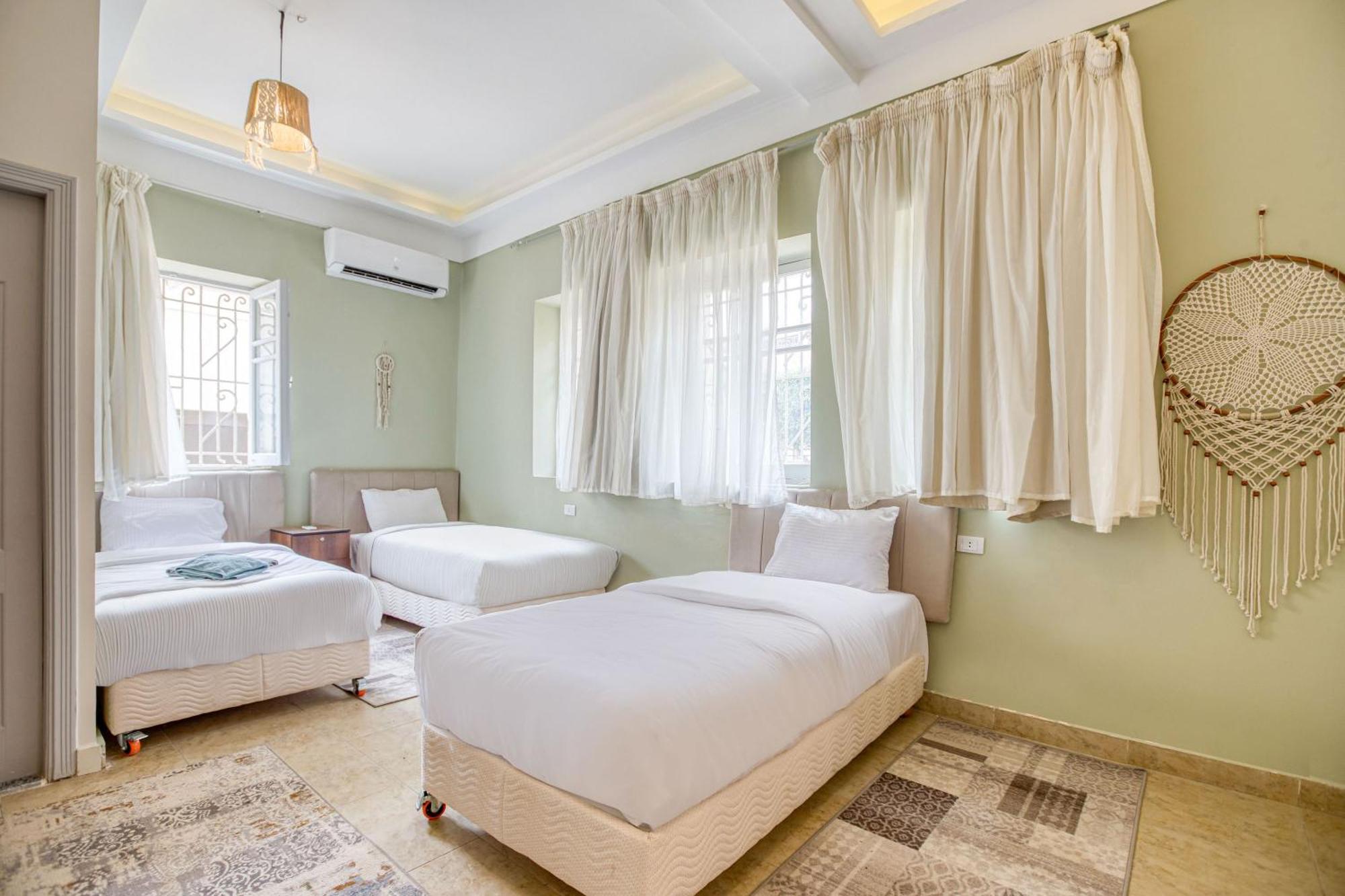 The Grand Pyramids View Hotel Kafret el-Gabal Zimmer foto