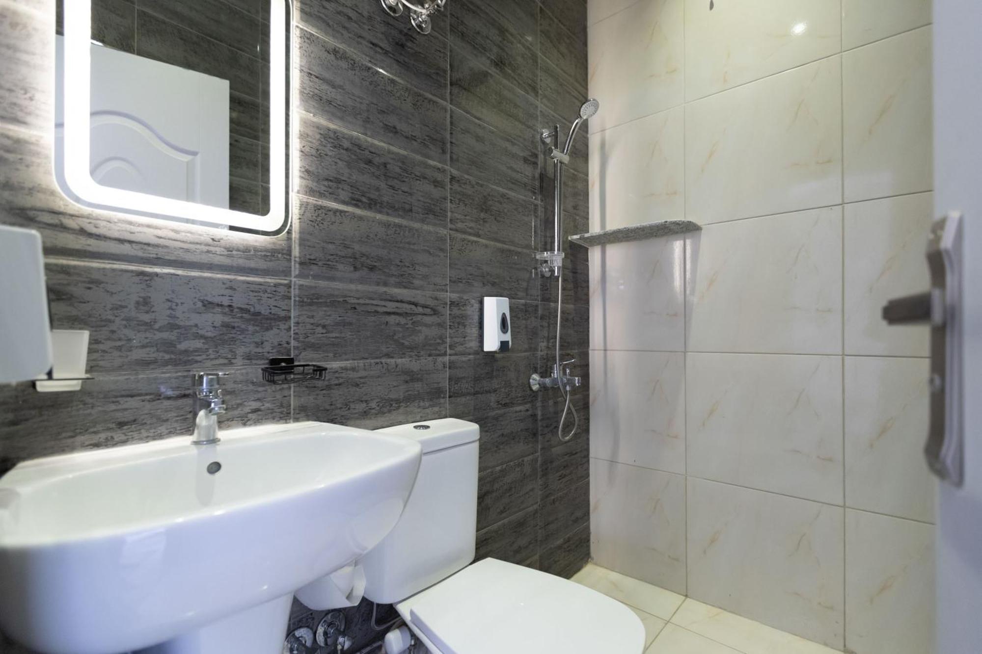 The Grand Pyramids View Hotel Kafret el-Gabal Zimmer foto