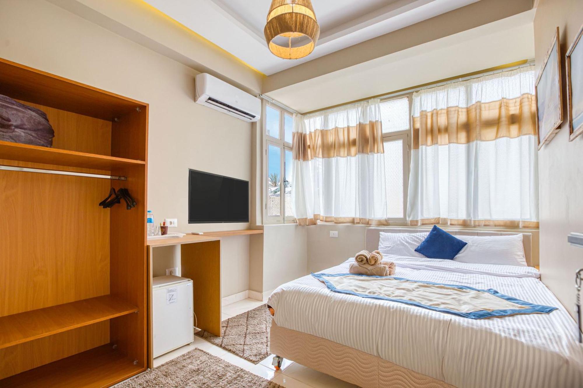 The Grand Pyramids View Hotel Kafret el-Gabal Zimmer foto
