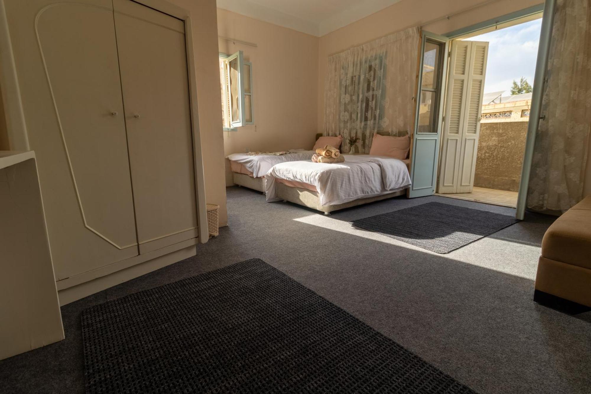 The Grand Pyramids View Hotel Kafret el-Gabal Zimmer foto